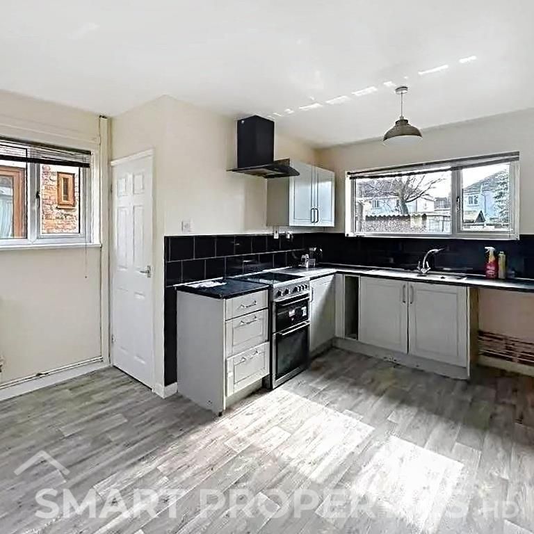 3 bedroom house to rent - Photo 1