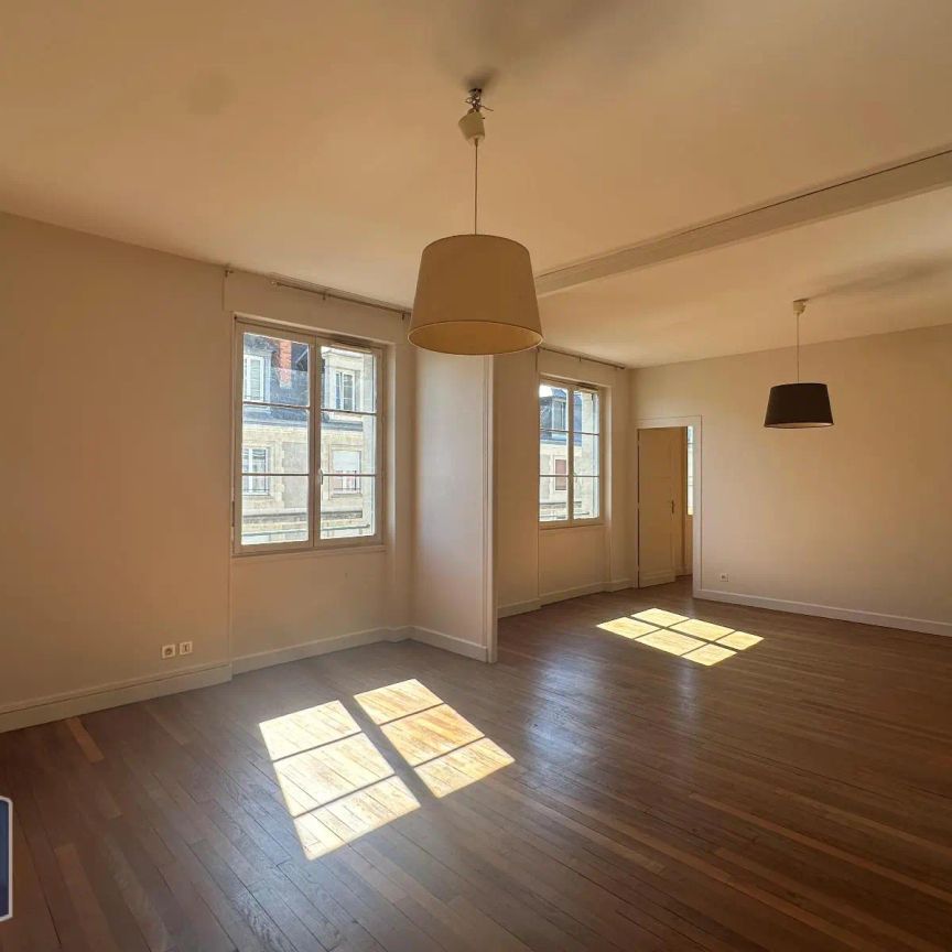 Appartement à louer 3 pièces 102.7m² - Photo 1