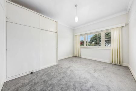 21 Bishop Street, Box Hill. - Photo 4