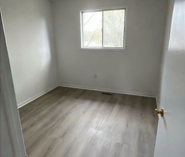 For Lease - 39 Knicely Road Unit# Upper, Barrie, Ontario - Photo 5