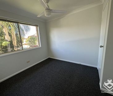 $700 per week - Photo 3