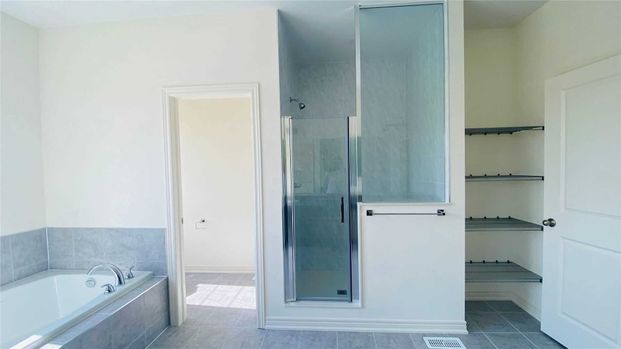 For Lease - 31 Elverton Crescent Unit# Upper, Brampton, Ontario - Photo 1