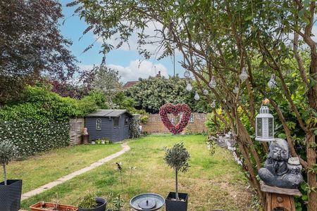 4 bedroom detached house to rent - Photo 5