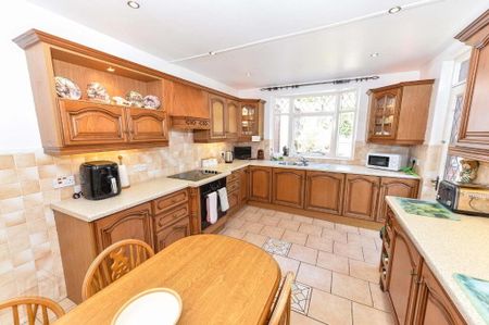 94 Orangefield Road, Belfast, BT5 6DD - Photo 5