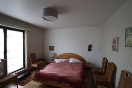 Een recent appartement op de eerste verdieping met ruim terras en garageplaats. - Foto 5