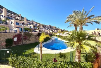 Alquiler de piso en Calle Mirador de La Marina