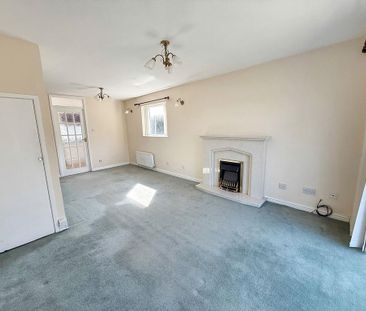 2 bedroom end of terrace house to rent - Photo 4