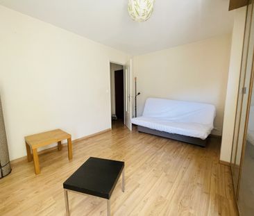 Location Appartement 1 pièce 25m² PAU 64000 - Photo 2