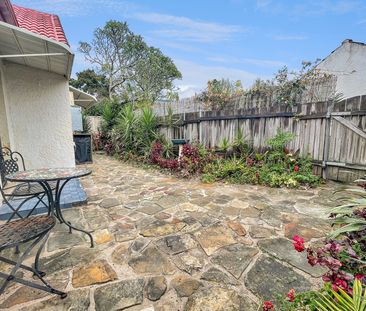 23 Sydney Avenue, Umina Beach NSW 2257 - House For Rent | Domain - Photo 3