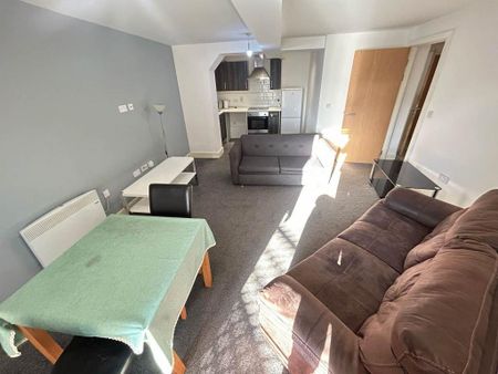 1 bedroom flat to rent - Photo 2