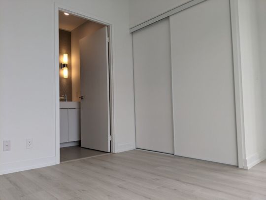 For Lease - 33 Helendale Avenue Unit# 2312, Toronto, Ontario - Photo 1