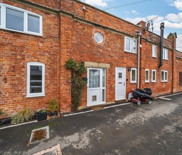 2 bedroom terraced house to rent - Photo 1