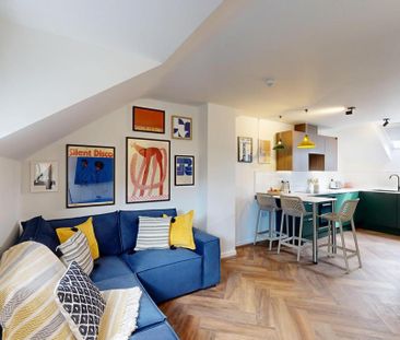 3 bedroom flat to rent - Photo 2