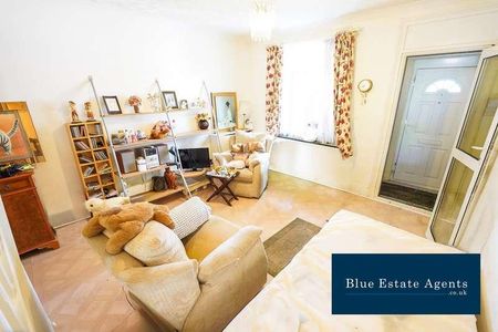 Church Road, Hounslow, TW5 - Photo 4