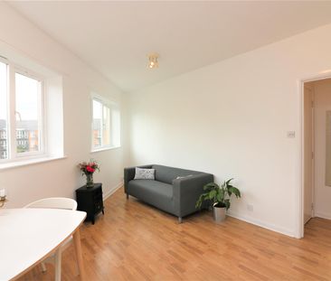 Aberdale Court, Garter Way, SE16 6XG, London - Photo 1