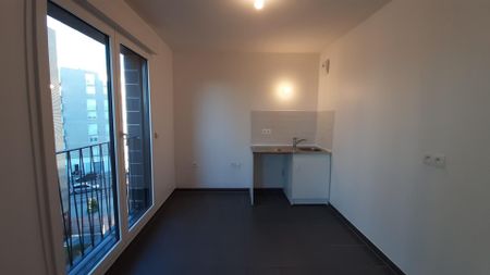 location Appartement T1 DE 34.3m² À ASNIERES - Photo 4