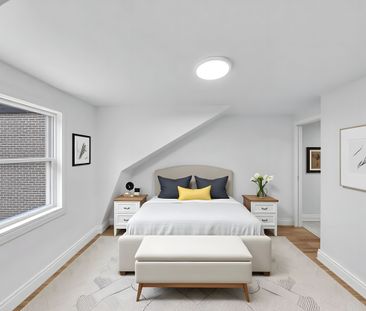 For Lease - 148 Barrington Avenue, Toronto, Ontario - Photo 1