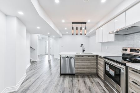 For Lease - 154 Roy Grove Way Unit# Bsmt, Markham, Ontario - Photo 2