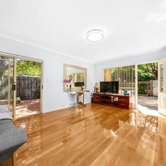 Oversized Spilt Level Townhouse - Photo 1