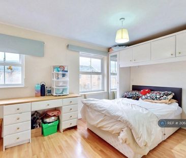 1 bedroom in a house share to rent - Photo 5