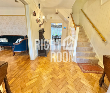 Room 1, Sharon Gardens, Victoria Park, London E9 - Photo 4