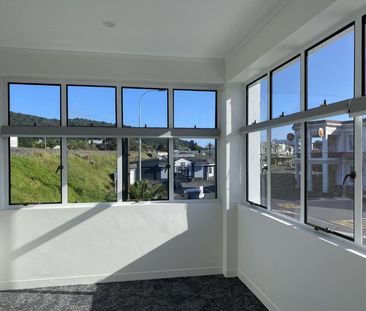 Central Whangarei living - Photo 1
