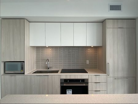For Lease - 70 Annie Craig Drive Unit# 3206, Toronto, Ontario - Photo 5