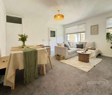 Cunningham House, Claylands Road, Bishops Waltham, Southampton, Ham... - Photo 1