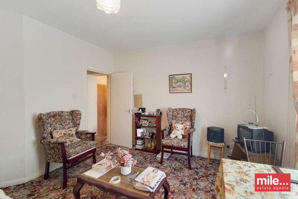 Crownhill Road, London, NW10 - Photo 1