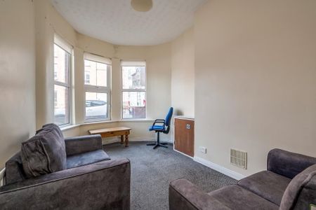 8 Donnybrook Street, Belfast, BT9 7DB - Photo 5