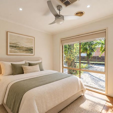 Spacious Family Home - Photo 5