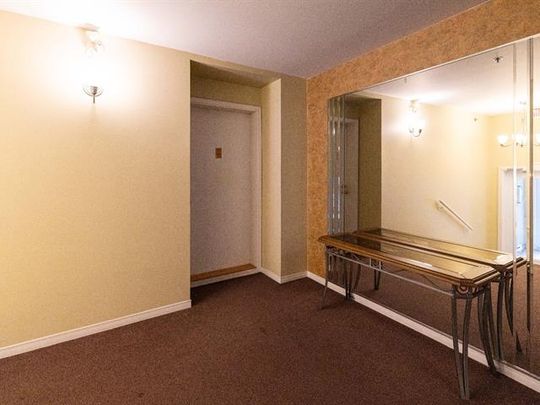 6361 20e Avenue - Photo 1