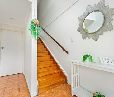 Spacious and Light-Filled Family Home - Photo 3