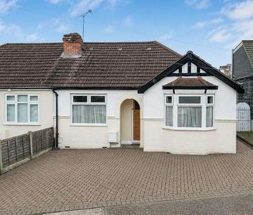 Woodfield Way, Hornchurch, RM12 - Photo 4
