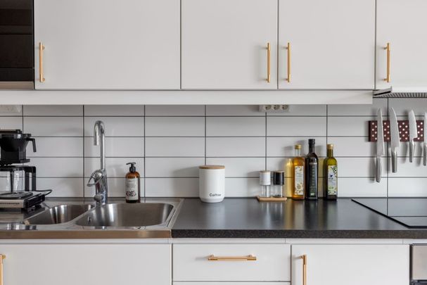 Göran Elgfelts Gata, Täby - Foto 1