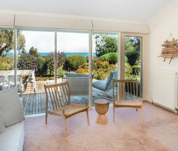 Foreshore Frontage in Somers offered Fully Furnished - Photo 6