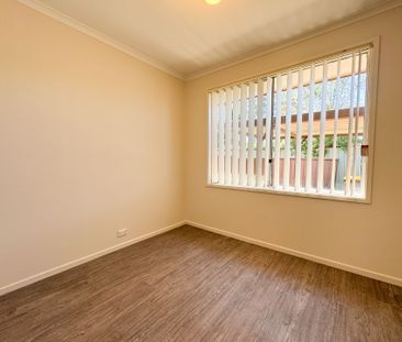 3 Bedroom Family Home in a quiet cul-de-sac - Photo 3