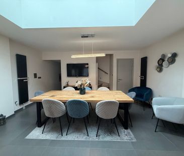 ERPE - Ruime, gerenoveerde woning met apart bureau/studio. - Photo 1