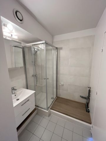 Location / Studio - Photo 2
