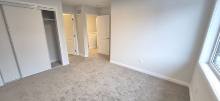 For Lease - 701 Glenroy Gilbert Drive Unit# 18, Barrhaven, Ontario - Photo 4