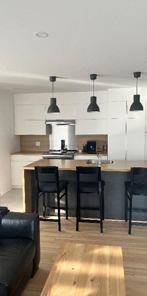 Condo moderne à louer - Photo 1