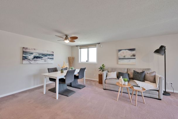 For Lease - 10 Daybreak Street Unit# B, Barrhaven, Ontario - Photo 1