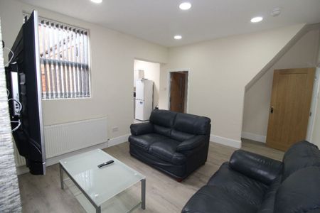 Emmanuel Street, PRESTON, Lancashire PR1 7NS - Photo 3