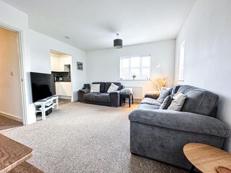 2 bedroom apartment to rent - Photo 2