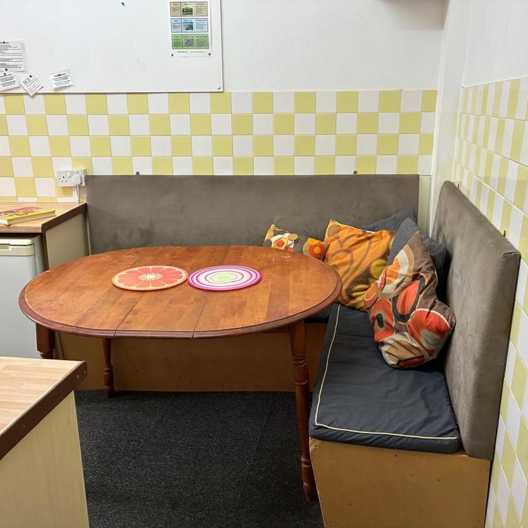 3 bedroom apartment to rent - Photo 1