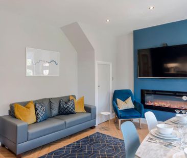 3 bedroom flat to rent - Photo 1