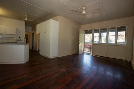 SECURE HOMELY 3 BY 1 - Photo 2