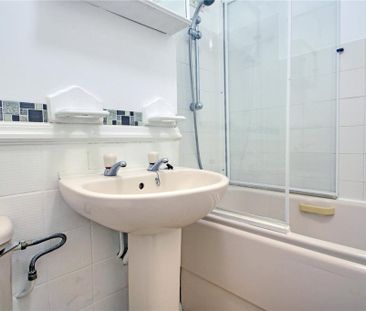 Studio to rent - Photo 6