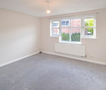 6 bedroom detached house to rent - Photo 6