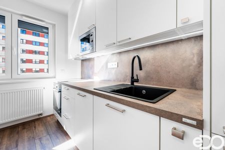 Pronájem bytu 1+kk a garsoniéry 31 m² - Fotografie 4